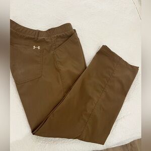 Men’s Under Armour “Storm” twill khaki pants size 38x32